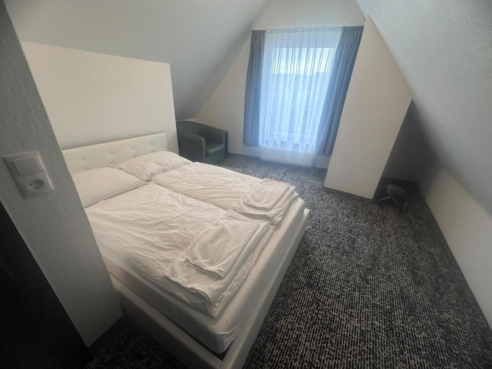 Panorama Hotel Rheinkrone Andernach Eksteriør billede