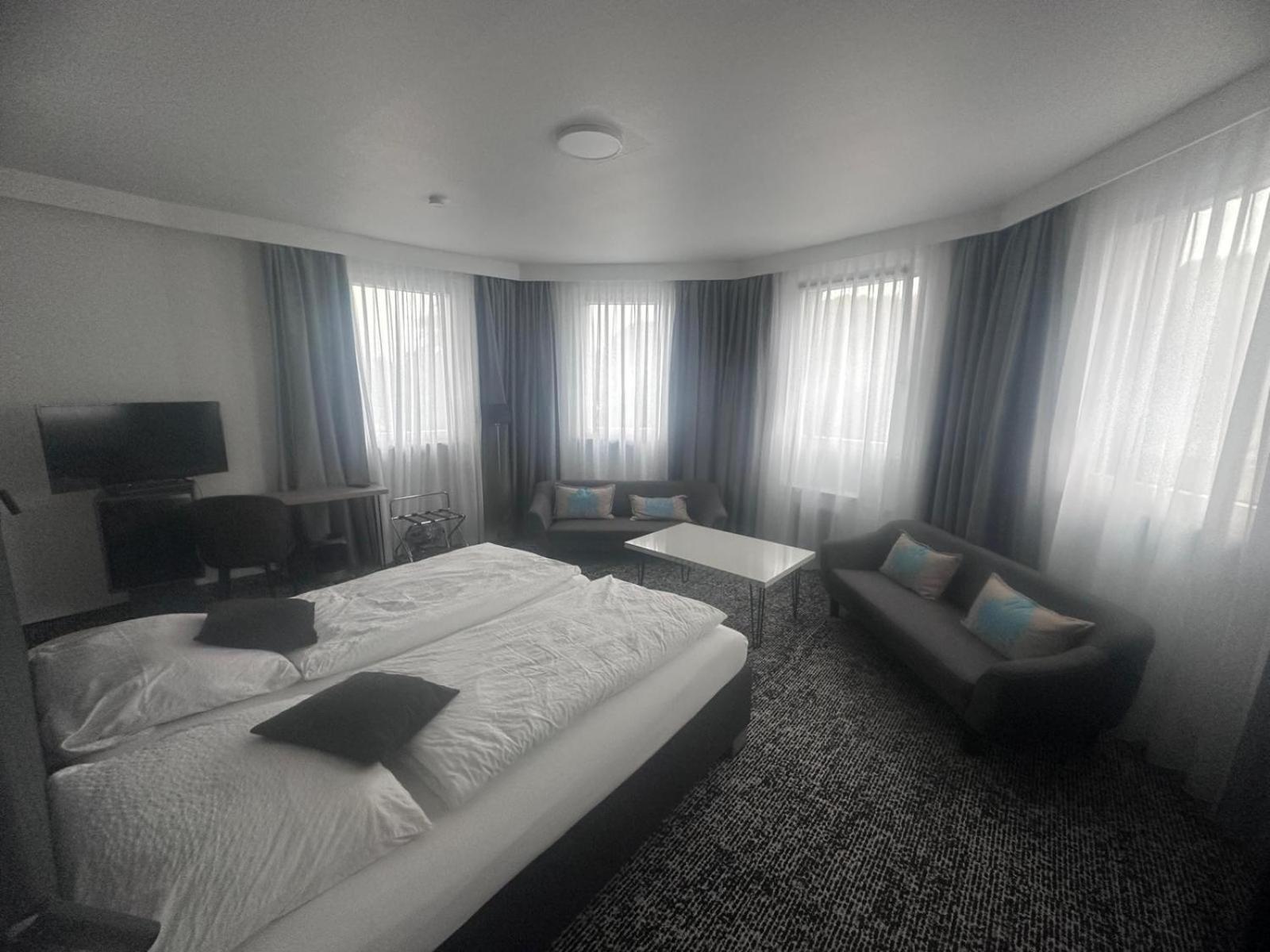 Panorama Hotel Rheinkrone Andernach Eksteriør billede