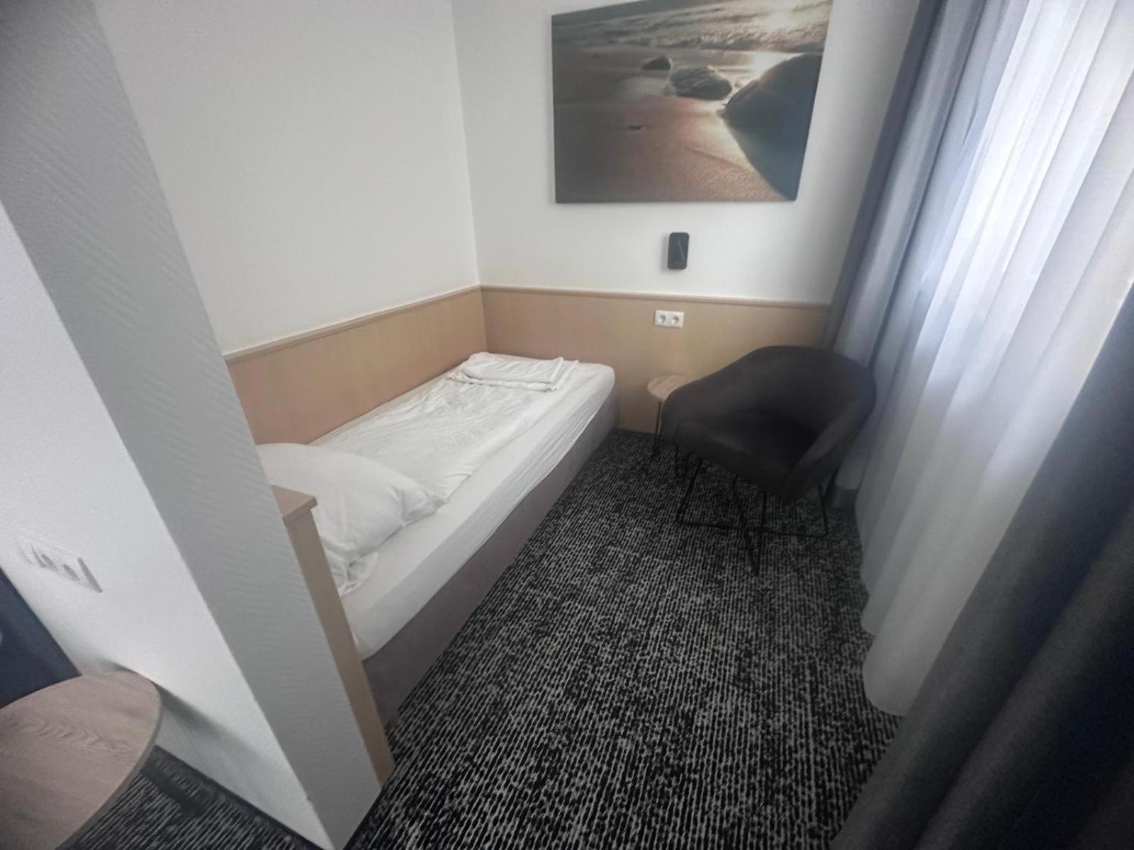 Panorama Hotel Rheinkrone Andernach Eksteriør billede